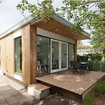 ホリデーパーク Litehomeatseagoedereede *